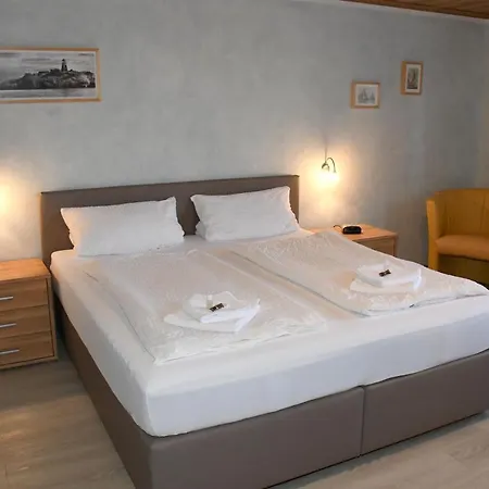 Apartamento Gaestehaus Zum Stehling *