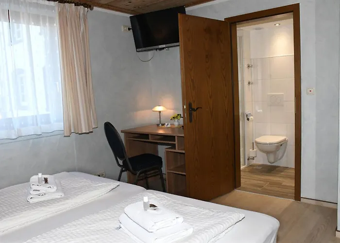 Gaestehaus Zum Stehling Montjoie