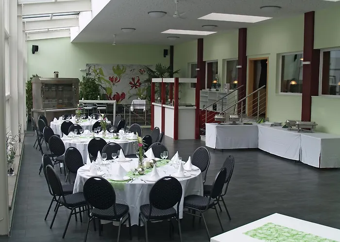 楚姆斯特林宾馆 公寓 *